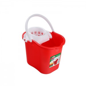 OVALBUCKETMAGICCLEANWITHWRINGERRED16l